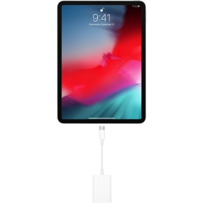 APPLE USB-C to SD Card Reader