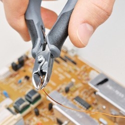 KNIPEX Elektronik- Seitenschneider ESD