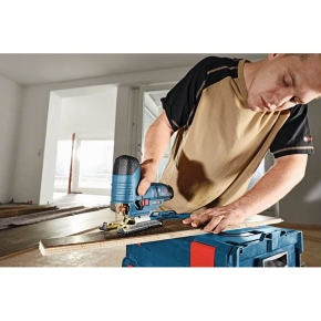 Bosch GST 12V-70 2x 3.0 Ah Akku-Stichsäge
