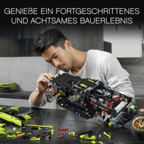 LEGO Technic Lamborghini Sian 42115