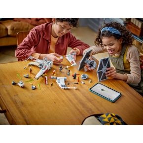 LEGO Star Wars Mash Up aus TIE Fighter und X-Wing 75393