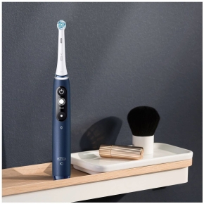 Oral-B iO Series 7N Sapphire Blue