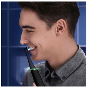 Oral-B iO Series 6 Black Lava