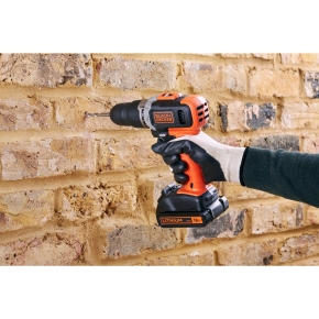Black&Decker Akku-Schlagbohrschr. 18V 2x1.5Ah Kof BCD003C2K