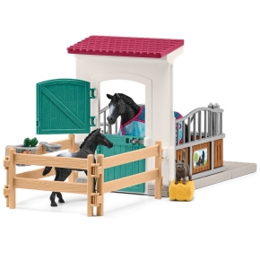 Schleich Horse Club 42611 Pferdebox mit Stute und Fohlen