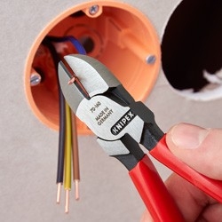 KNIPEX Seitenschneider mit Befestigungsse