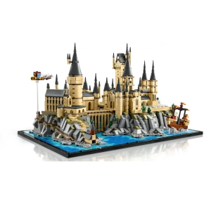 LEGO Harry Potter - Schloss Hogwarts mit Schlossgelände